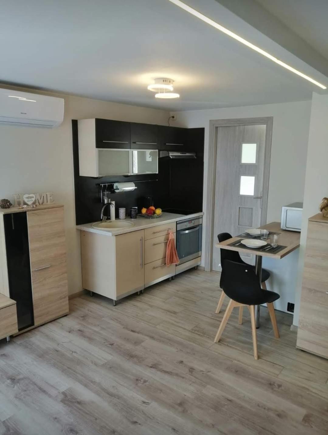 Domek Pod Lasem Opole Bagian luar foto